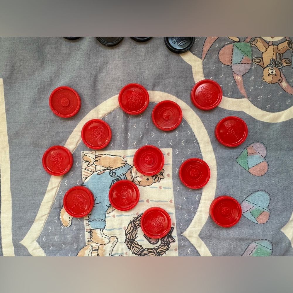 Checker Pieces - Picture 2 of 8